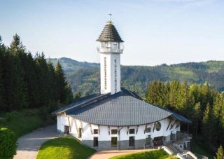 Jarná púť na Živčákovej bude venovaná pracujúcim a dobrovoľníkom