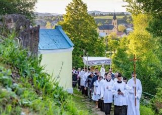V Rajeckej Lesnej začnú v máji sláviť storočnicu Frivaldskej kalvárie
