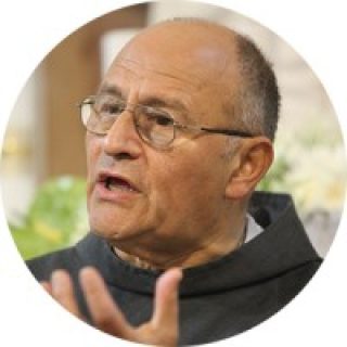 Semináre s pátrom Eliasom Vellom
