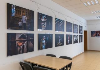 V Diecéznom centre v Žiline je výstavu Spoločenstva Človek a Viera