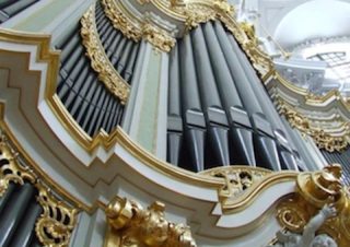 V Močenku a na Nitrianskom hrade v Nitre chystajú organový koncert
