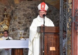 Slovenská farnosť v Prahe oslávi 15. výročie založenia s biskupom Rábekom