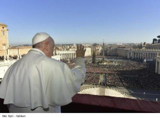 Svätý Otec udelí mimoriadne eucharistické požehnanie Urbi et Orbi