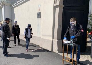 Maltézska pomoc bude vydávať jedlo pre ľudí bez domova v Bratislave