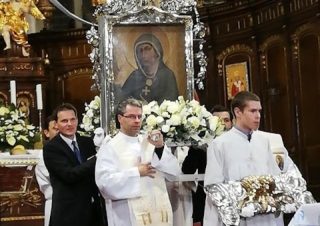 V Trnave sa začína program deväťdňovej pobožnosti Trnavská novéna