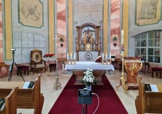 Z Arcibiskupského úradu v Trnave bude opäť každý deň omša naživo
