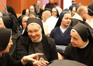 Pozvánka na Celoslovenskú jubilejnú púť zasvätených v Hronskom Beňadiku