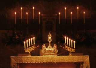 V Sampore bude slávnosť Najsvätejšieho Kristovho Tela a Krvi s procesiou