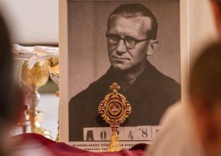 Púť k Pustému kostolíku: Spomienka na Tita Zemana a oslava Ducha Svätého