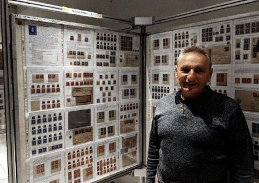 Výstava Andrej Hlinka na poštových známkach v Univerzitnej knižnici KU