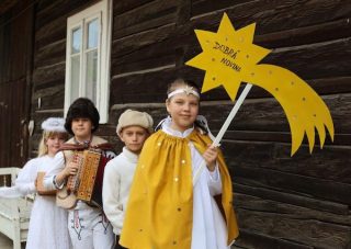 Biskupi vyšlú koledníkov Dobrej noviny: sväté omše a liturgie počas víkendu