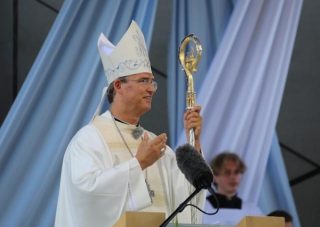 Spišská diecéza vydala novinku – obnovenú inštrukciu o ustavičnej eucharistickej adorácii