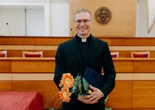 Profesor Dubovský slávnostne preberie jubilejné číslo Studia Biblica Slovaca